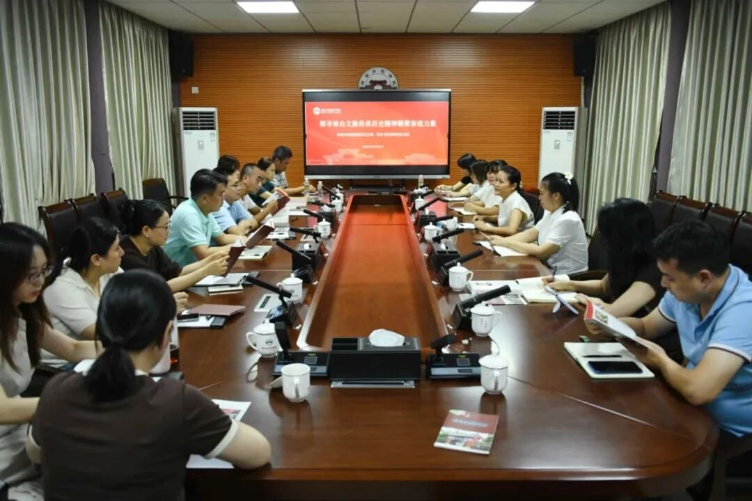 63ce571a68033e45d33a14c41c327711 (1).jpg